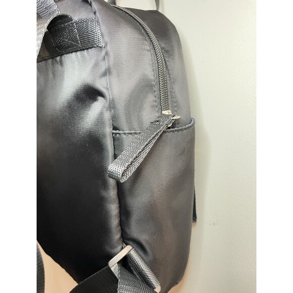 Nautica Backpack MSRP $89 Black Brand New Straps Side Pockets Lightweight - Picture 5 of 8